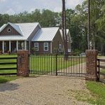 Best 5 Automatic Gate Openers On The Market In 2020 Reviews